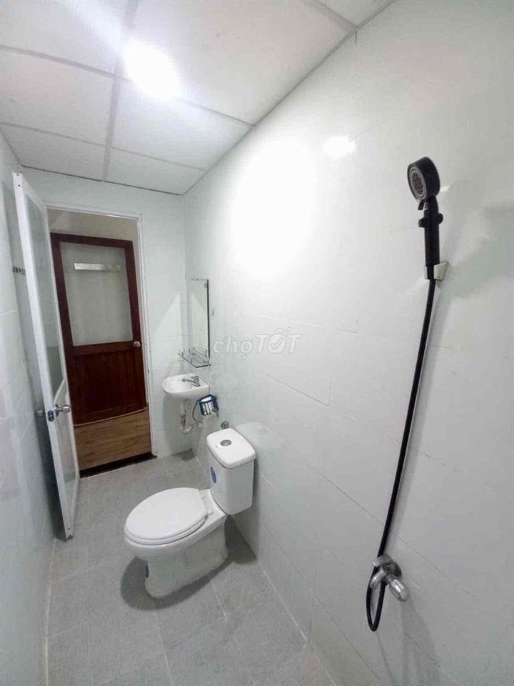 🏠 PHÒNG 25M² GIÁ 4TR2 – CỬA SỔ LỚN – FULL TIỆN NGHI – QUẬN 8