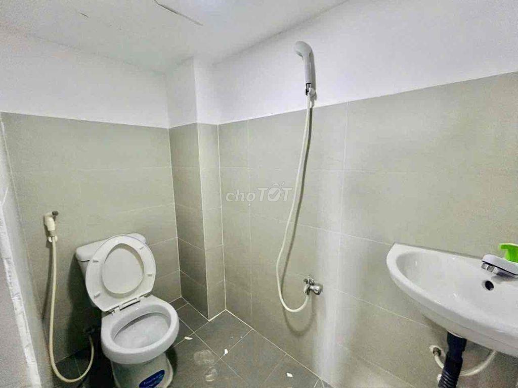 PHÒNG TRỌ CÓ GÁC LỬNG – 20m² – GIÁ 4.2 TRIỆU – PHÚ ĐỊNH, P.16, Q.8