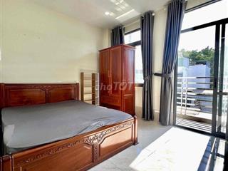 PHÒNG CÓ BAN CÔNG SIÊU RỘNG MÁT - FULL NỘI THẤT GỖ NGAY P4 Q8 - GIÁ 5T