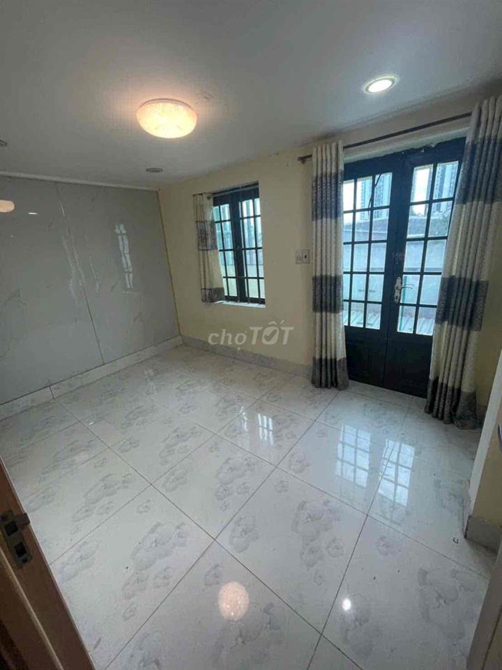 Nhà DT 3m9x7m1 .2 lầu 4 phòng .3 wc Phạm thế hiển P7 Q8