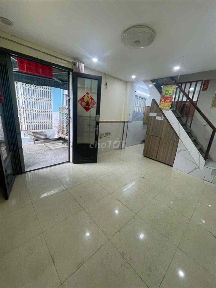 Nhà DT 3m9x7m1 .2 lầu 4 phòng .3 wc Phạm thế hiển P7 Q8