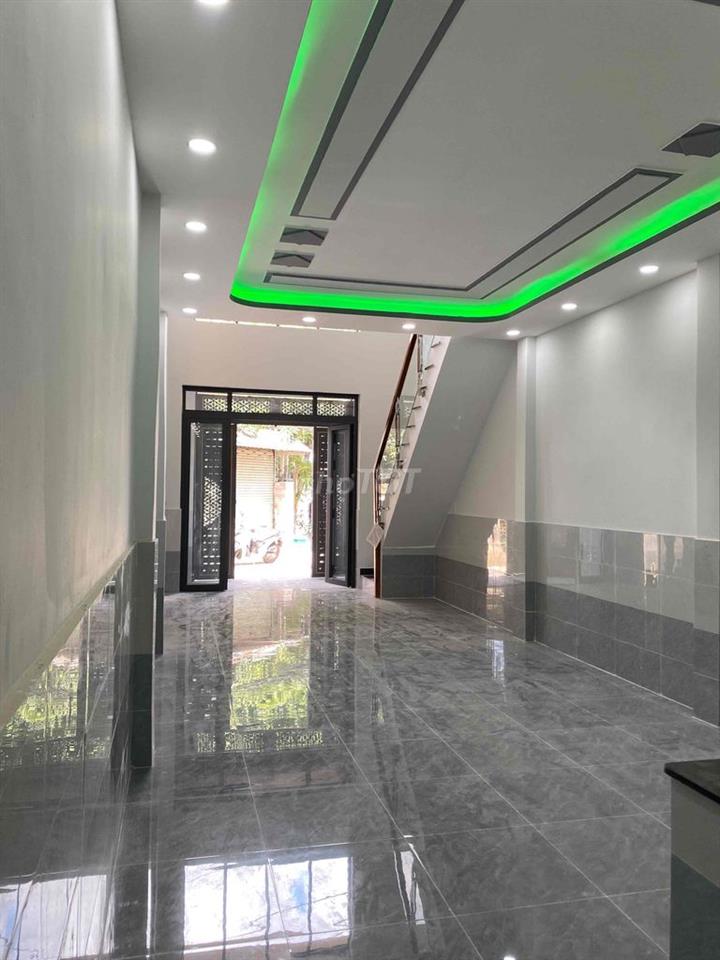 BÁN CĂN NHÀ MẶT TIỀN