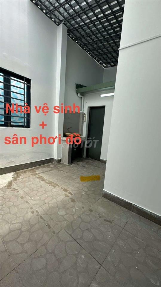 bán nhà sổ hồng xã qui đức ql50 hẽm xe hơi