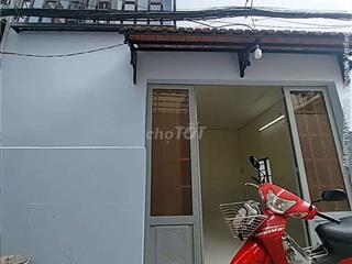 bán nhà gần vịt quay hùng trang xã bình hưng ql50
