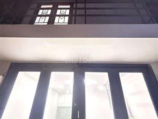 bán nhà gần chợ c2 phạm hùng
