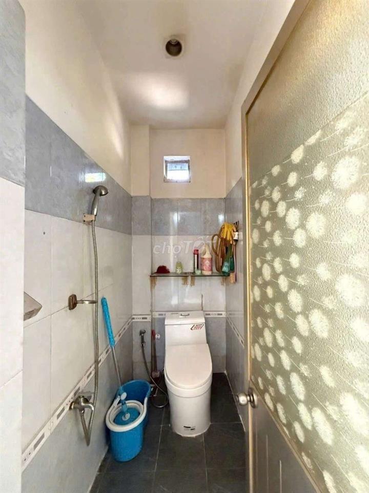 bán nhà sổ hồng xã phong phú ql50