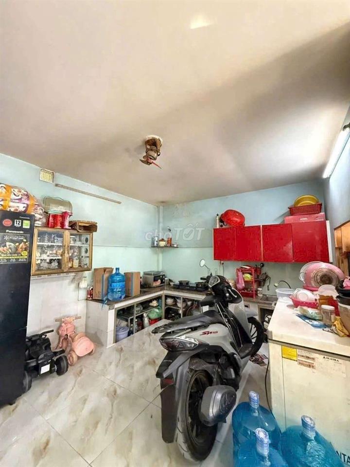 bán nhà sổ hồng xã phong phú ql50