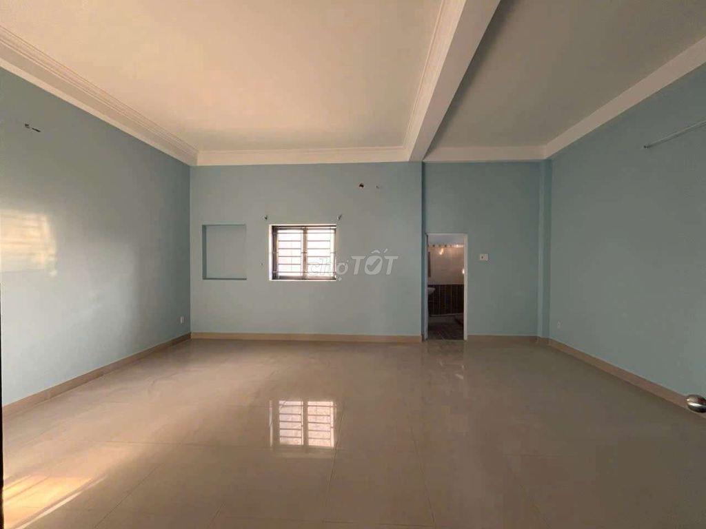 bán nhà sổ hồng 2 lầu xã phong phú ql50