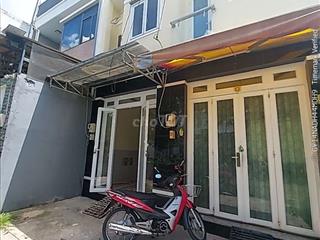 bán cặp nhà sổ hồng riêng xã phong phú đường tân liêm ql50