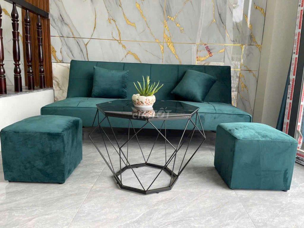 cho thuê nhà lầu mới gần cổng chào xã qui đức ql50