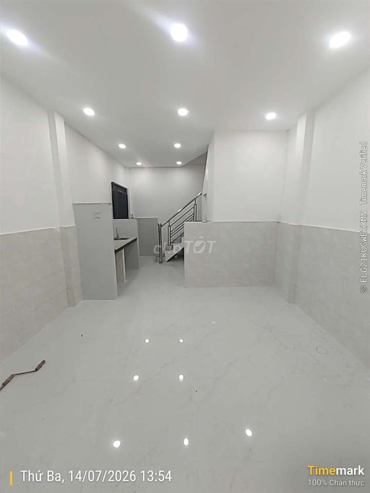 bán nhà xã bình hưng gần vịt quay hùng trang