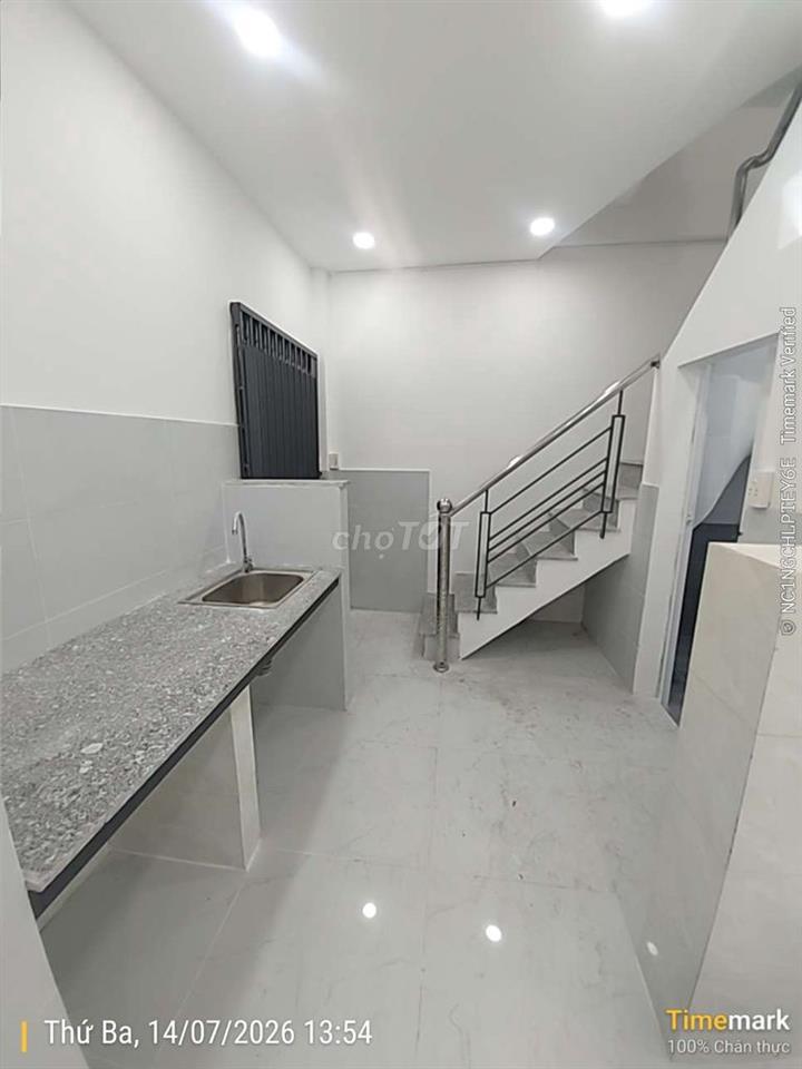 bán nhà xã bình hưng gần vịt quay hùng trang