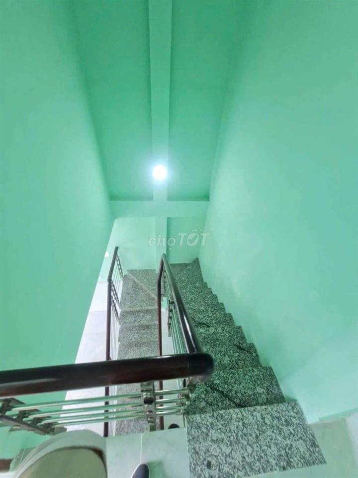 bán nhà lầu xã đa phước gần chợ cầu ông thìn ql50