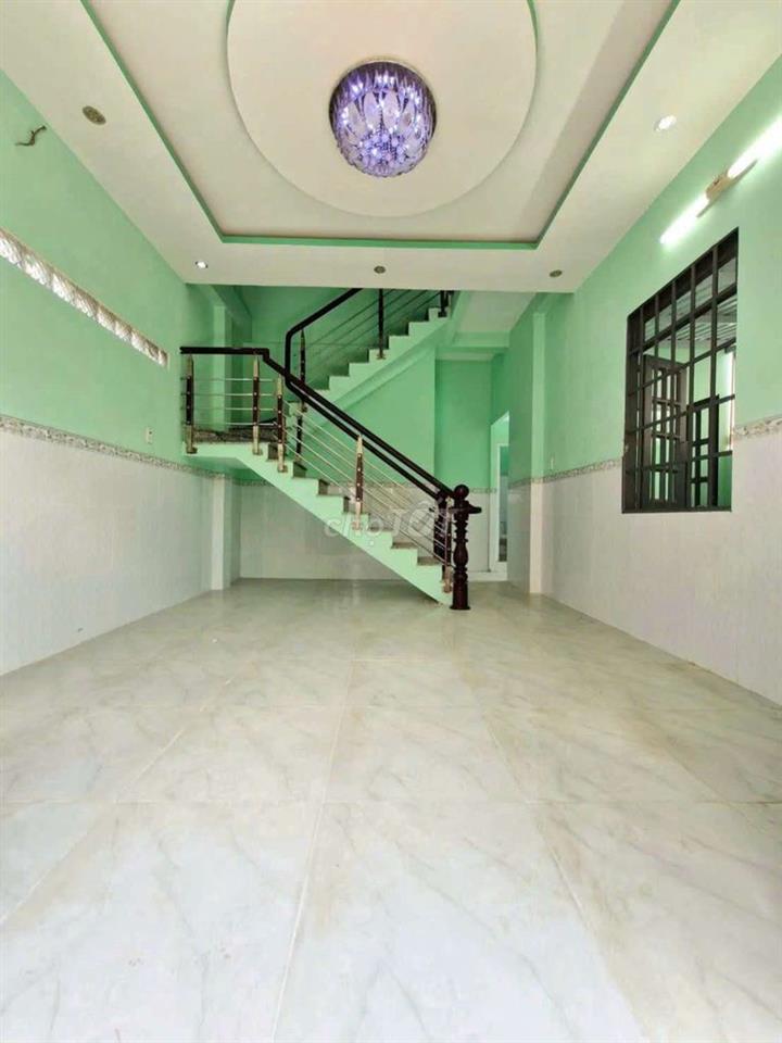 bán nhà lầu xã đa phước gần chợ cầu ông thìn ql50