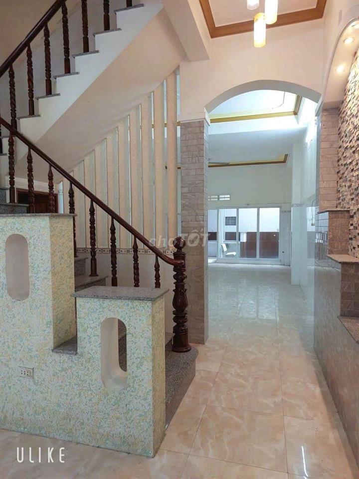 cho thuê nhà 3 lầu khu dân cư gia hòa xã phong phú ql50
