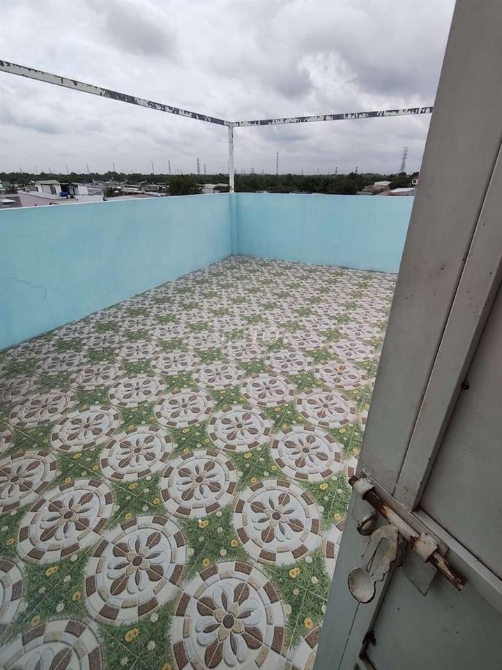 bán nhà sổ hồng riêng ba lầu xã Phong Phú gần Nguyễn Văn Linh