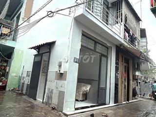 Bán nhà xã Bình Hưng Quốc lộ 50
