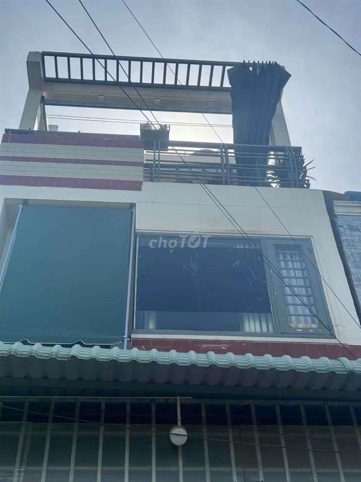 bán Nhà hai lầu xã phong Phú hẻm xe hơi Quốc lộ 50