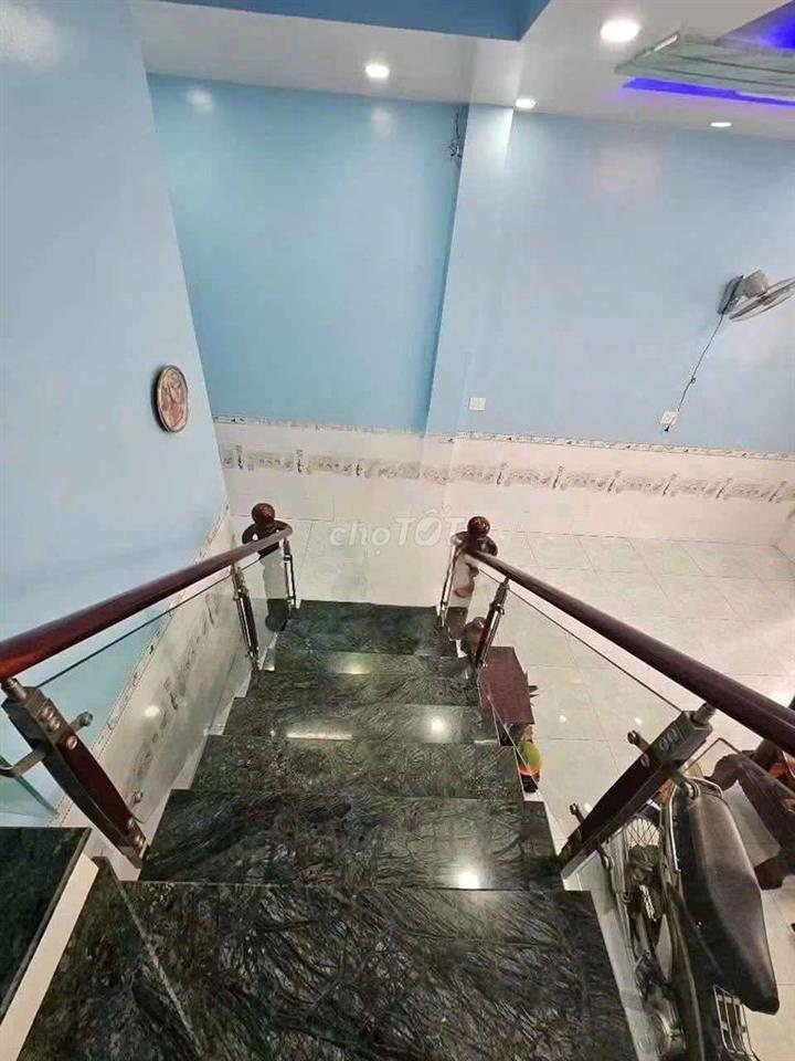bán nhà 218m2 sổ hồng đường tân liêm xã Phong Phú 