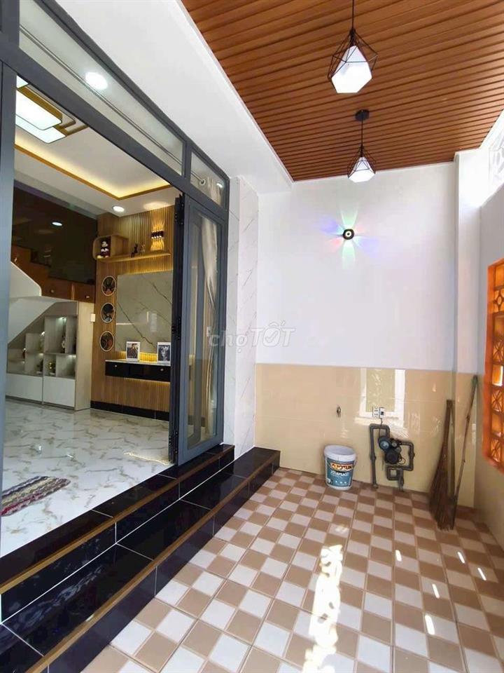 bán nhà sổ hồng riêng xã Tân Kim Cần Giuộc gần cây xăng
