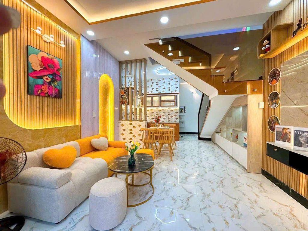 bán nhà sổ hồng riêng xã Tân Kim Cần Giuộc gần cây xăng
