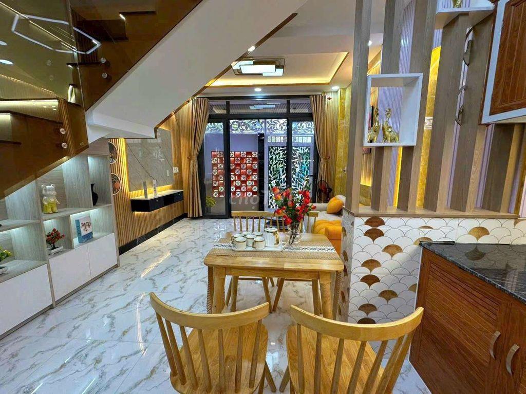 bán nhà sổ hồng riêng xã Tân Kim Cần Giuộc gần cây xăng