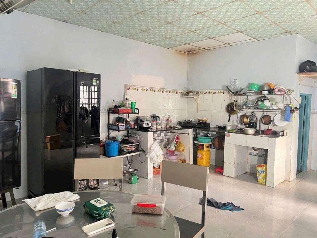 cho thuê nhà 230 m2 hẻm xe tải gần Nguyễn Văn Linh xã Phong Phú