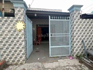 cho thuê nhà 230 m2 hẻm xe tải gần Nguyễn Văn Linh xã Phong Phú