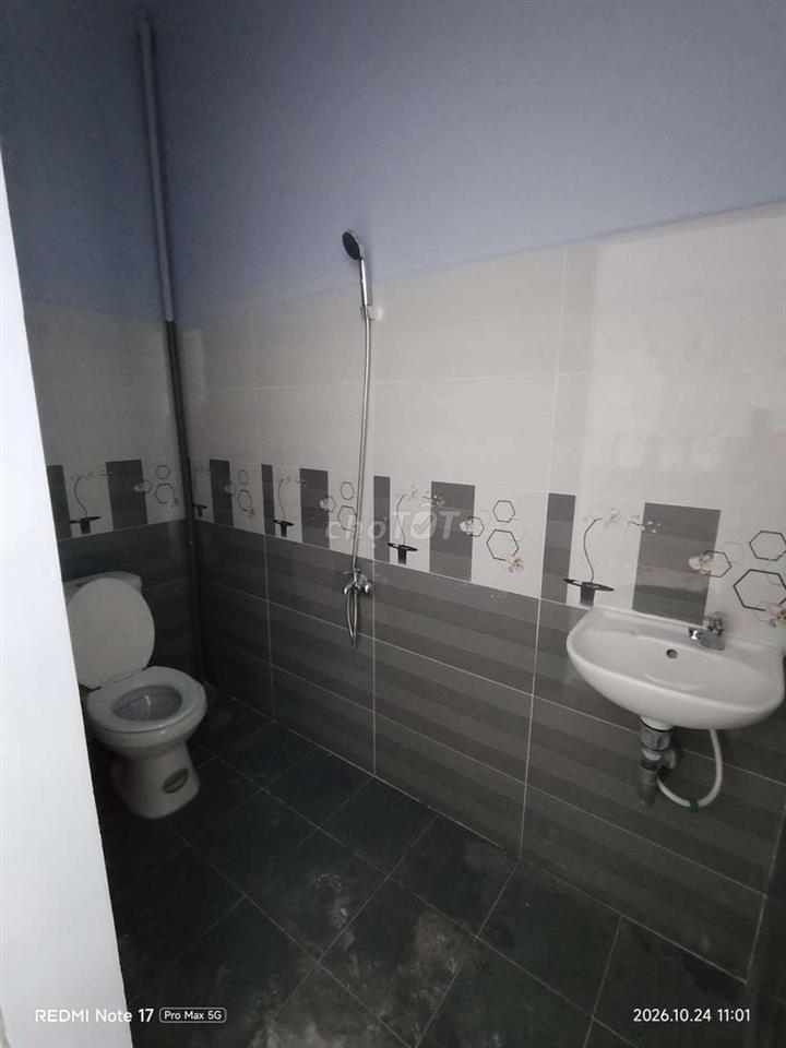 bán nhà lầu xã Phong Phú gần ngã tư Nguyễn Văn Linh Quốc lộ 50