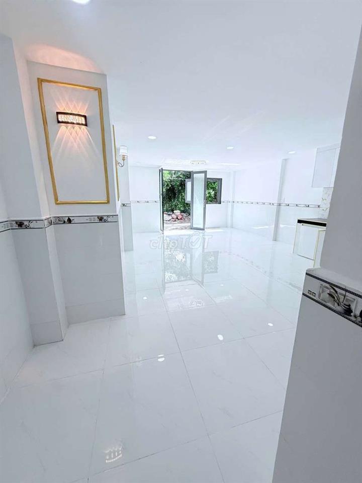 Bán nhà gần vịt quay hùng  Trang xã Bình Hưng Quốc lộ 50