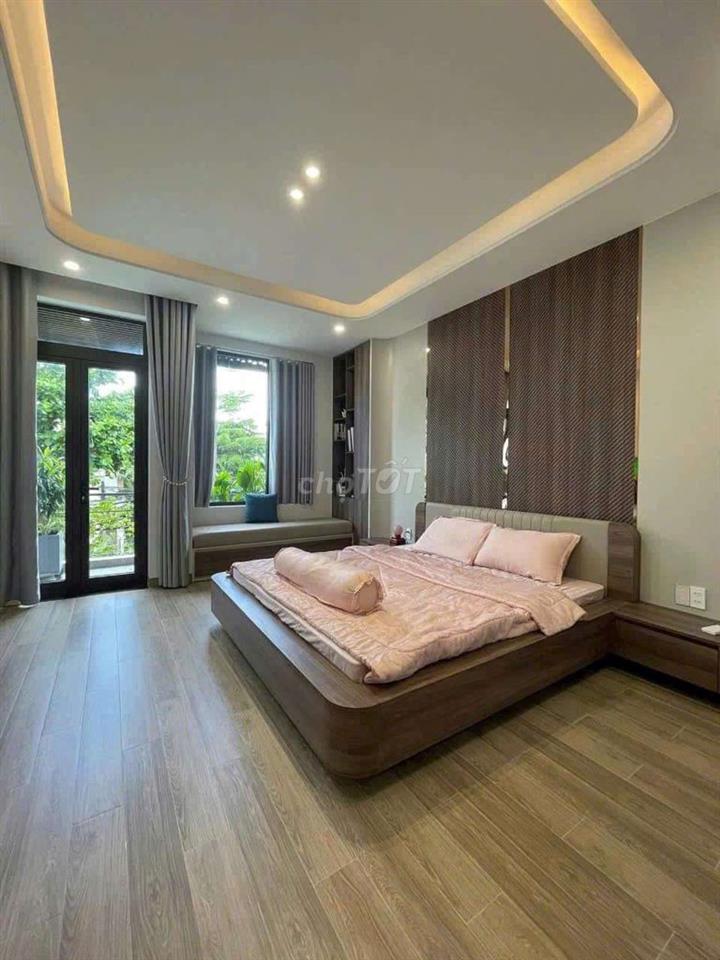Gia Đình cần bán căn nhà 1 trệt 1 lầu ở qui Đức, bình Chánh, TPHCM