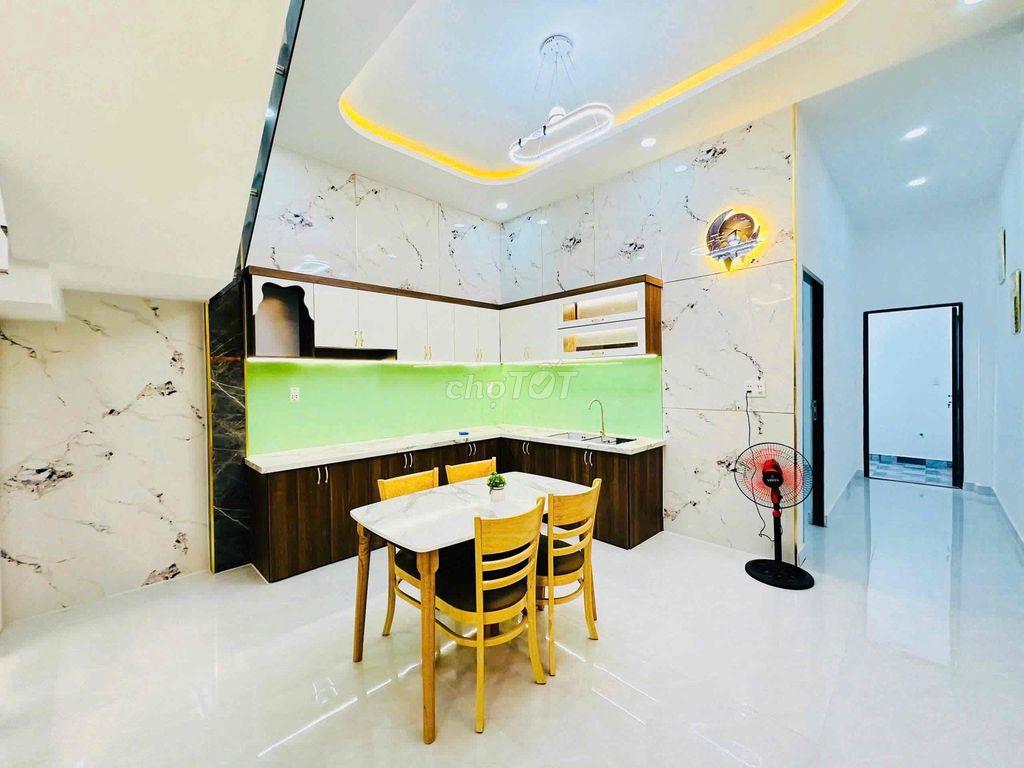 NHÀ MỚI 1 LẦU SỔ RIÊNG 105m2  GẦN CHỢ BÌNH CHÁNH SÁT ĐINH ĐỨC THIỆN