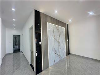 NHÀ MỚI SỔ RIÊNG 100M2 GẦN CHỢ BÌNH CHÁNH SÁT ĐINH ĐỨC THIỆN 