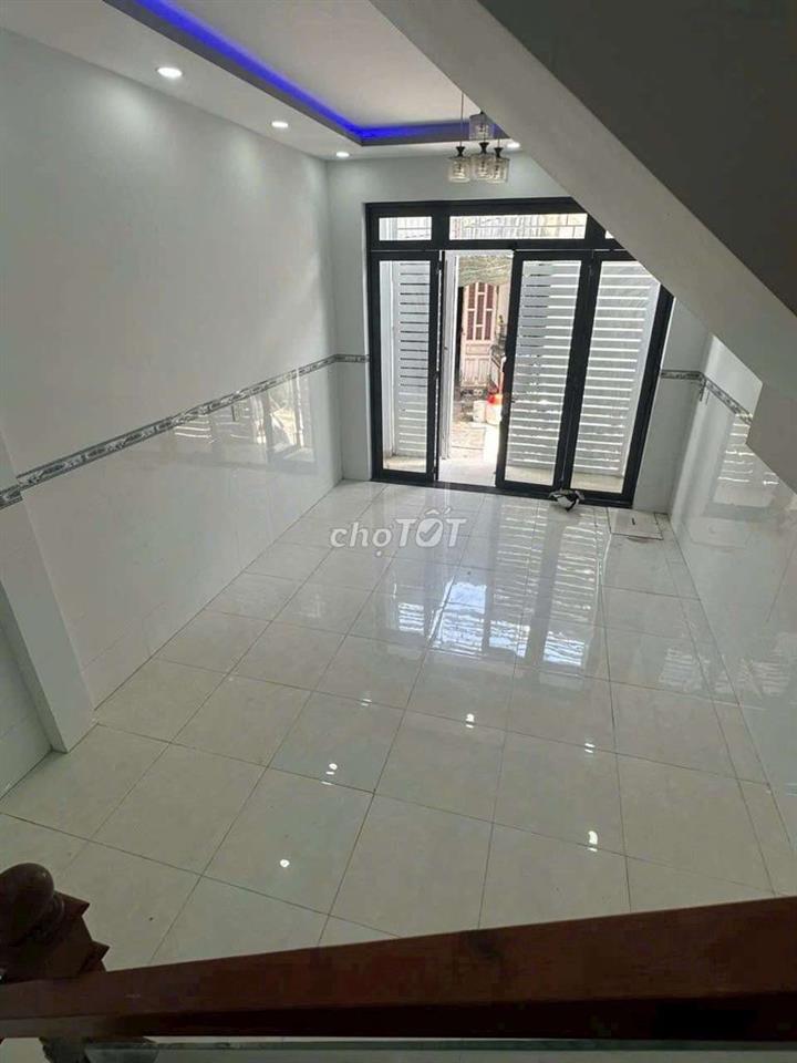 BÁN NHÀ VÔ Ở NGAY 4M*13M 1T+ LẦU SUỐT 2PN 2W ĐƯỜNG 4M
