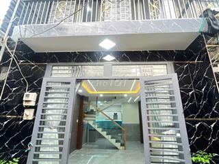 BÁN NHÀ ĐẸP 4M*10M 1T+LẦU SUỐT 2PN 2W PHÒNG KHÁCH RỘNG
