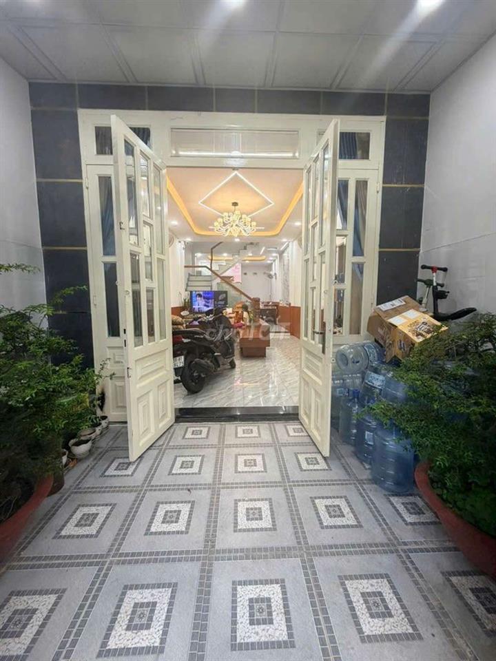 BÁN NHÀ MT CẦU SUỐI NGAY CHỢ NỮ DÂN CÔNG VÀO 100M DT 4*17M 1 LẦU SUỐT