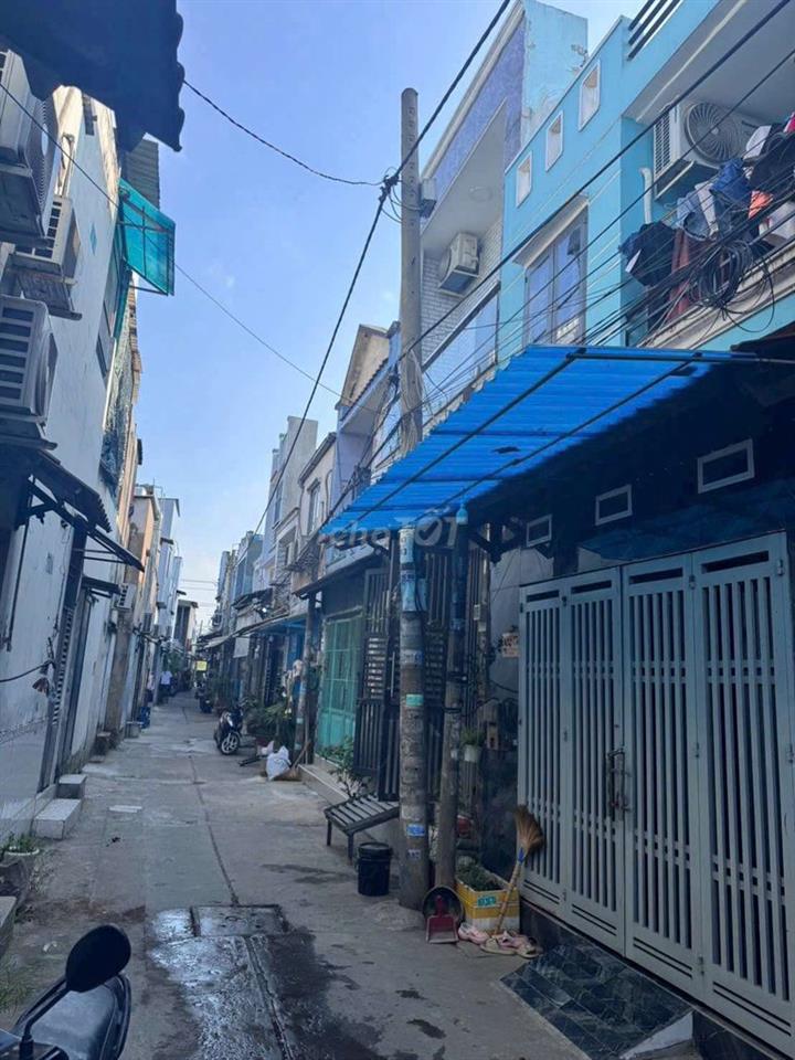 BÁN NHÀ HẺM THÔNG NGAY CHỢ 1A CÔNG NGHỆ 4PN 2W