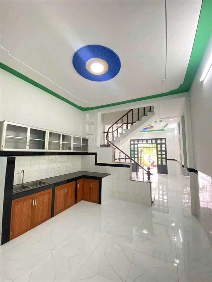 BÁN NHÀ ĐẸP 4M*15M lầu suốt 3pn 2w đường 5m bê tông