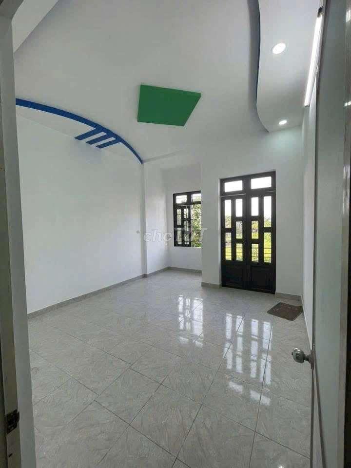 BÁN NHÀ ĐẸP 4M*15M lầu suốt 3pn 2w đường 5m bê tông