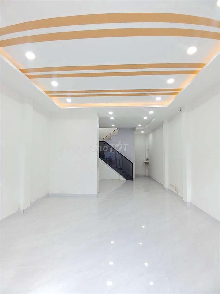 BÁN NHÀ ĐẸP ĐƯỜNG 6D GẦN CAFE NOVA DT: 5M*12M 1T+ LẦU 2PN 2W