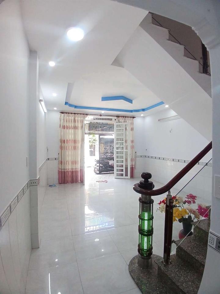 BÁN NHÀ ĐẸP GIÁ RẺ 1/ NGẮN ĐƯỜNG THỚI HÒA 4,5 X 12M 3PN 2W CÓ SN HUYỆN