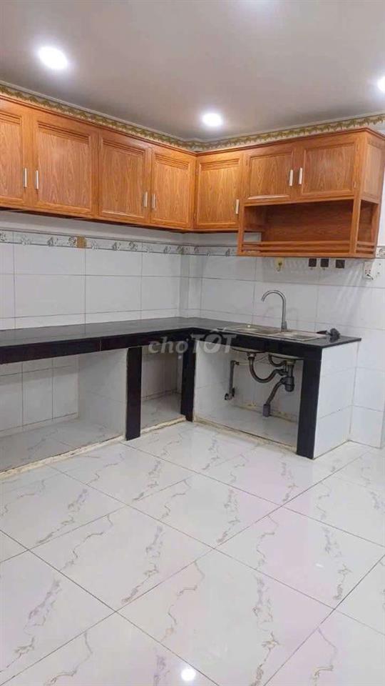 BÁN NHÀ DT LỚN HẺM XE HƠI 4M*22M 1 LỬNG 3PN 2W ĐƯỜNG 5M