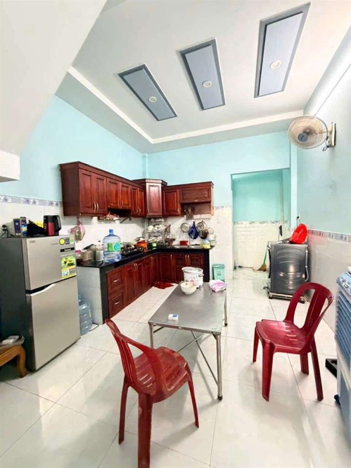 BÁN NHÀ HẺM THÔNG THỚI HÒA DÂN CƯ ĐÔNG ĐÚC 4M X15M 1 LẦU 3PN 2W