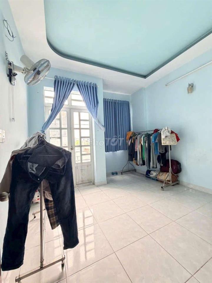 BÁN NHÀ HẺM THÔNG THỚI HÒA DÂN CƯ ĐÔNG ĐÚC 4M X15M 1 LẦU 3PN 2W