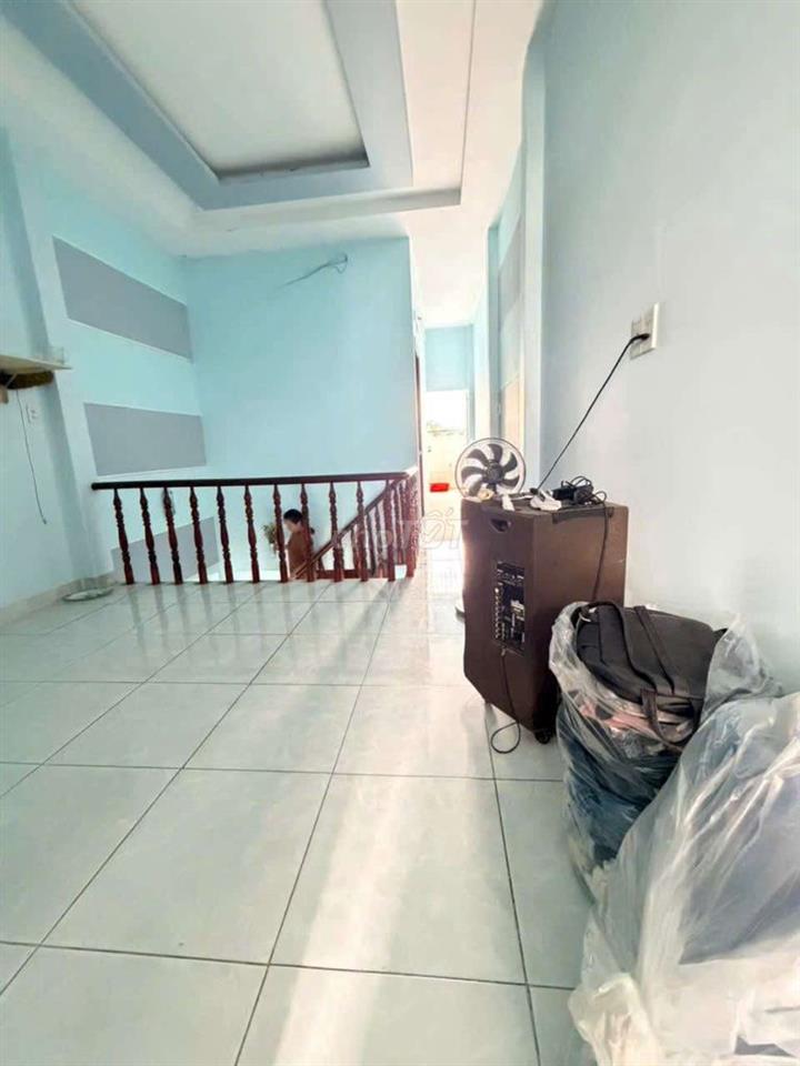 BÁN NHÀ HẺM THÔNG THỚI HÒA DÂN CƯ ĐÔNG ĐÚC 4M X15M 1 LẦU 3PN 2W