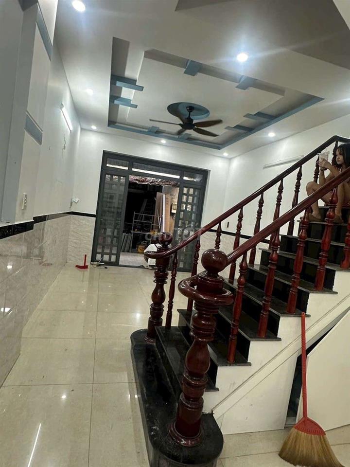 BÁN NHÀ HẺM 229 LK 4_5 DT: 4,2*12m 1T+ 3 lầu sân thượng 4pn 3w