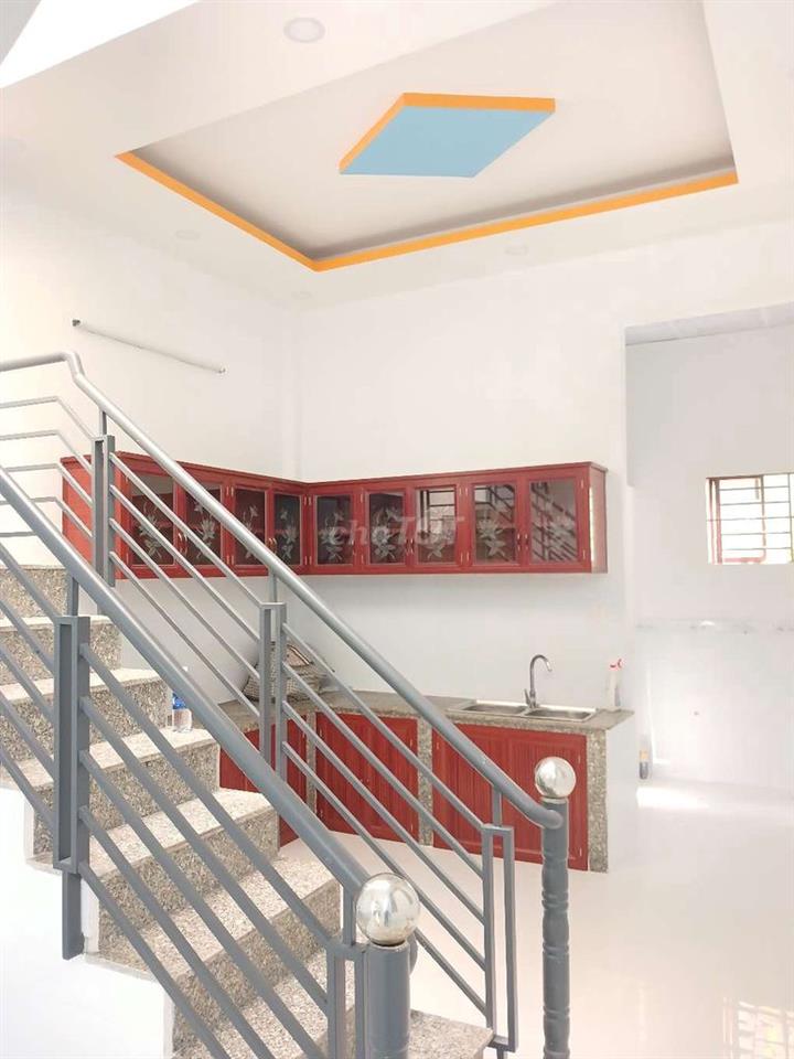 BÁN NHÀ ĐƯỜNG 1C KẾ BÊN 1A VÀO 50M DT: 4*14,5M 1 LẦU 3PN 2W ĐƯỜNG 5M