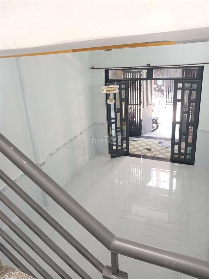 BÁN NHÀ ĐƯỜNG 1C KẾ BÊN 1A VÀO 50M DT: 4*14,5M 1 LẦU 3PN 2W ĐƯỜNG 5M