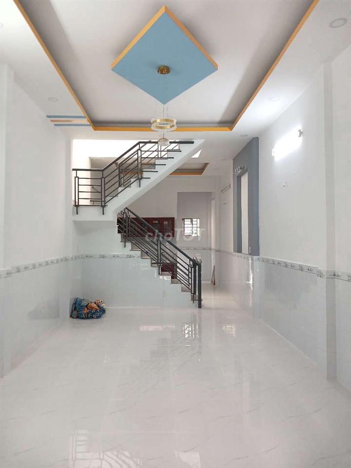 BÁN NHÀ ĐƯỜNG 1C KẾ BÊN 1A VÀO 50M DT: 4*14,5M 1 LẦU 3PN 2W ĐƯỜNG 5M