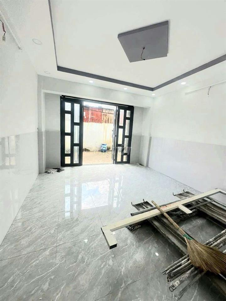 BÁN NHÀ NGAY CHỢ VĨNH LỘC VÀO 1/ NGẮN 50M DT 4*9M 1T+ LẦU 2PN 2W